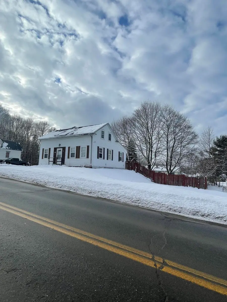 47 Enfield Road, Lincoln, ME 04457 - Image #2