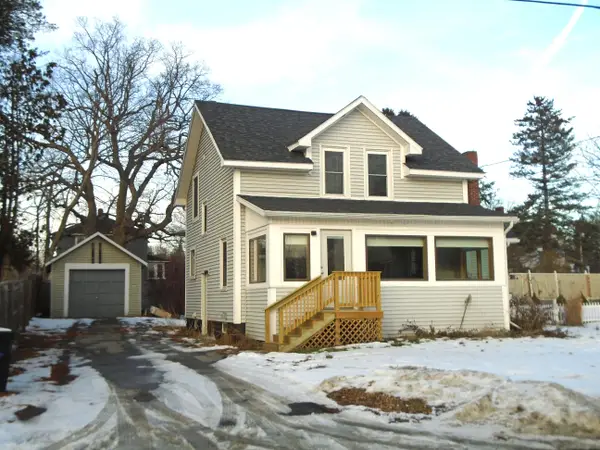 13 Pleasantdale Avenue, Waterville, ME 04901