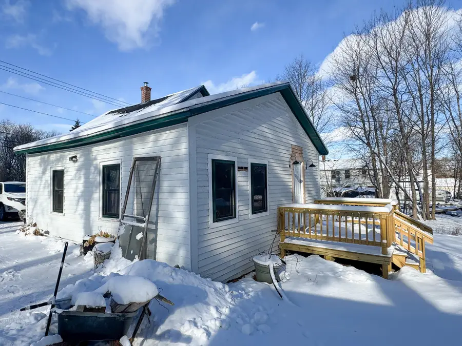 68 Enfield Road, Lincoln, ME 04457 - Image #3