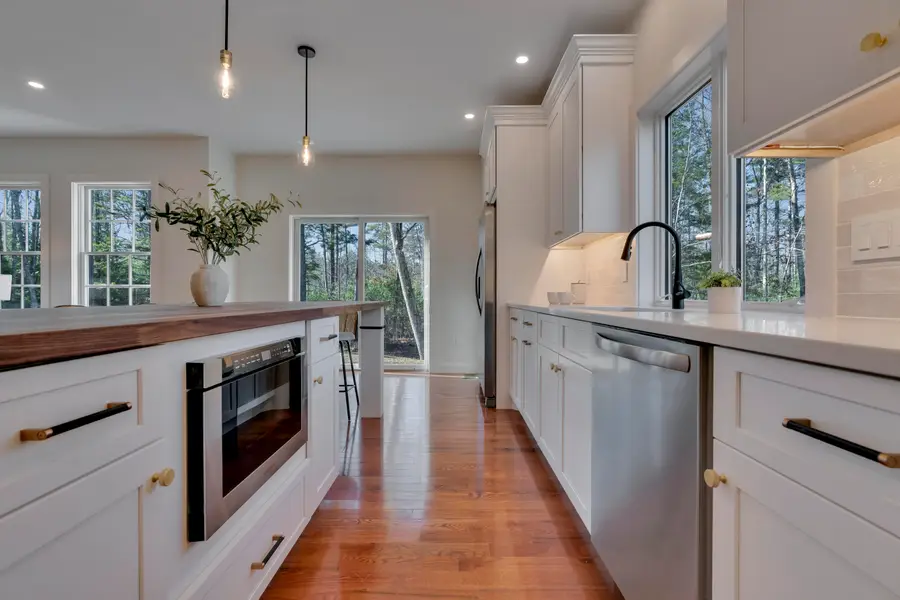 285 Long Swamp Road, Berwick, ME 03901 - Image #3