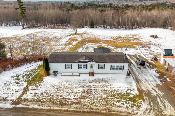 42 Old County Road, Waldo, ME 04915