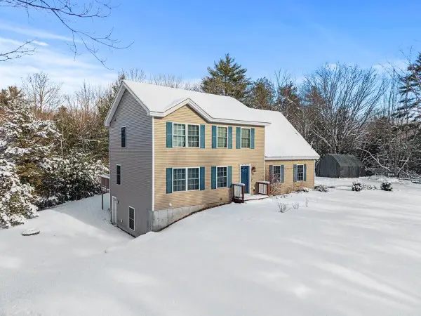 5 Coltons Way, Saco, ME 04072