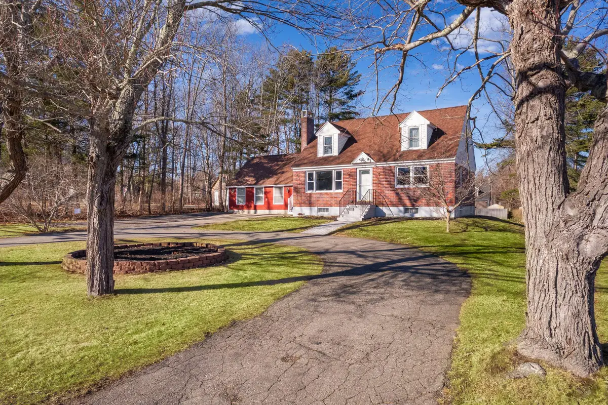 208 Long Sands Road, York, ME 03909 - #1