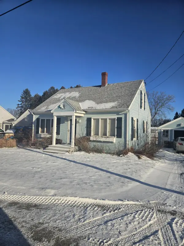 17 Blaine Street, Fort Fairfield, ME 04742