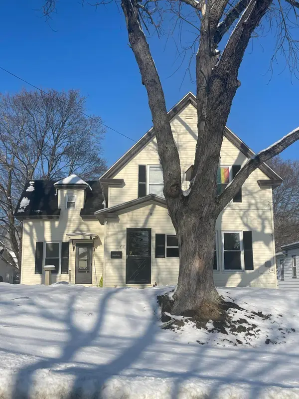 61 Park Street, East Millinocket, ME 04430