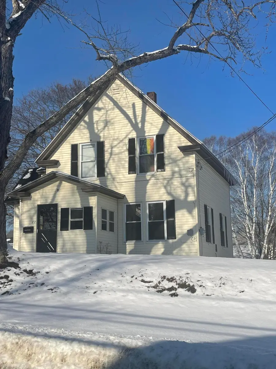 61 Park Street, East Millinocket, ME 04430 - Image #3