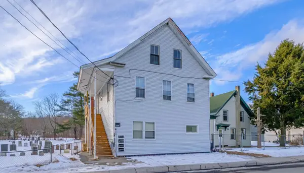 673 River Avenue, Gardiner, ME 04345
