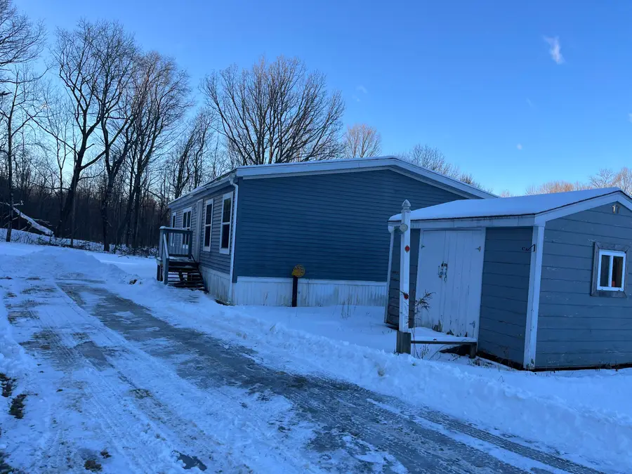 17 Averill Mobile Home Park, Benton, ME 04901 - Image #2