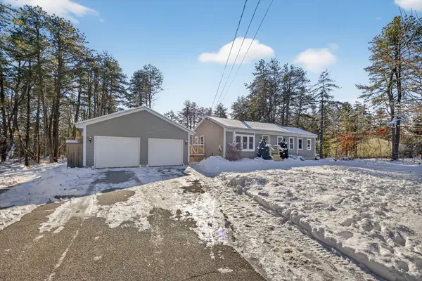 20 Sedgewood Drive, Kennebunk, ME 04043