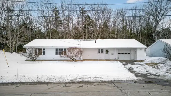 234 Congress Circle, Topsham, ME 04086