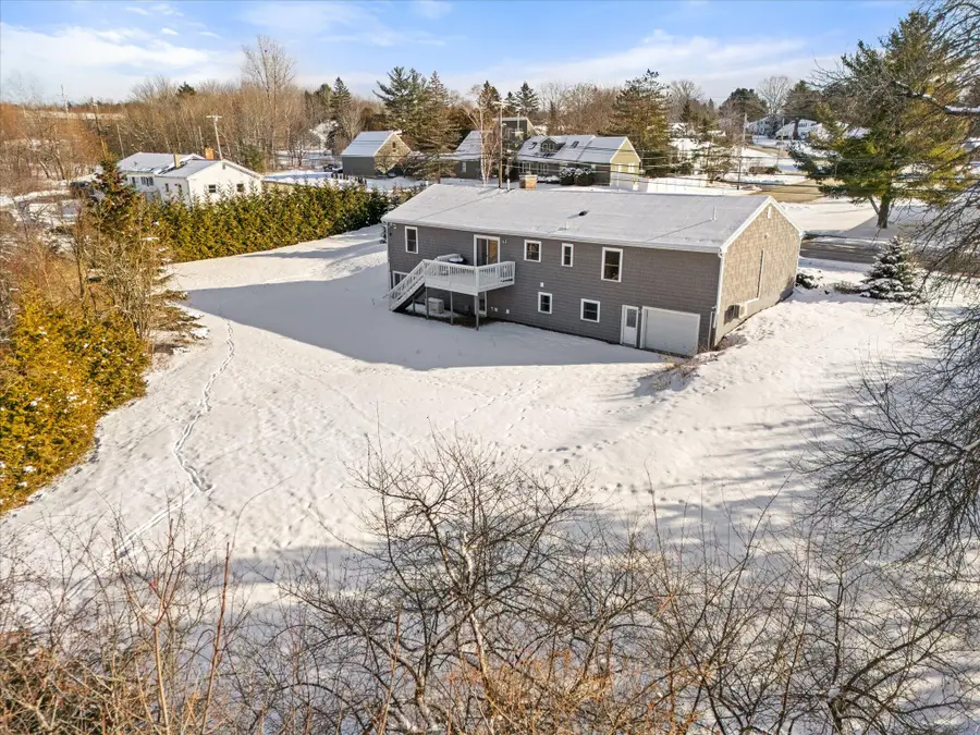 231 Parkway S, Brewer, ME 04412 - Image #2