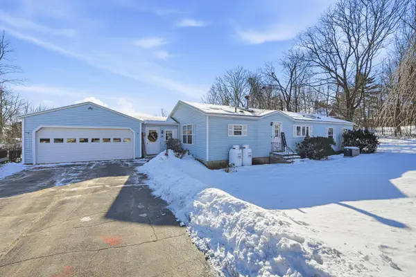 54 Old Village Road, Winthrop, ME 04364