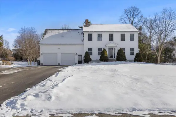 55 Overlook Drive, Westbrook, ME 04092