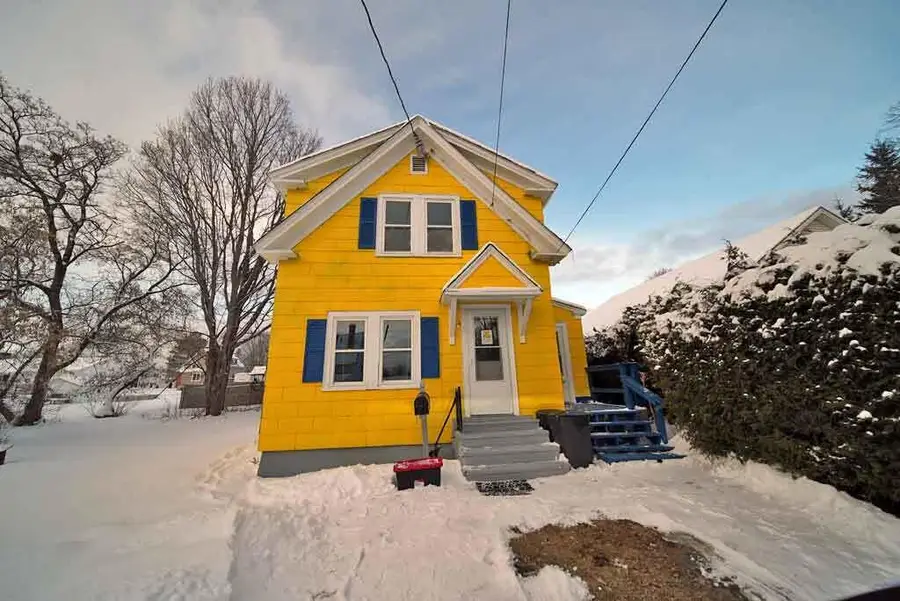 64 Pearce Avenue, Houlton, ME 04730 - Image #2