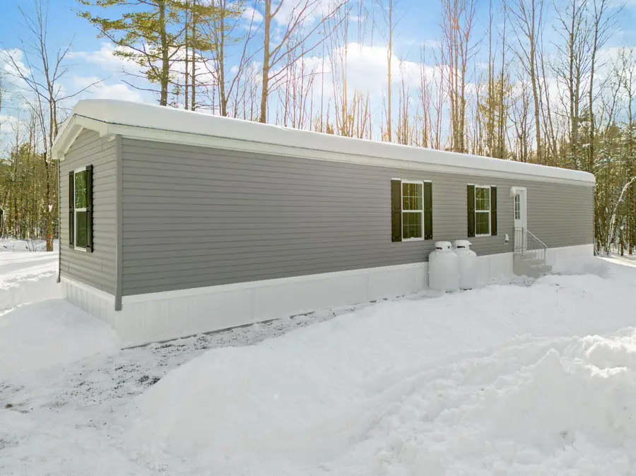642 Hanson Road, China, ME 04358 - Image #3