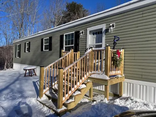 5 Kings Park Way, Mount Desert, ME 04660