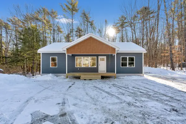 73 Victoria Lane, Waterboro, ME 04061