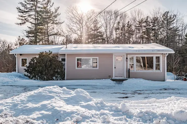 874 Sanford Road, Wells, ME 04090