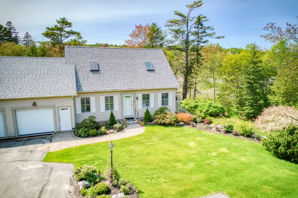 30 Village Court #36, Boothbay Harbor, ME 04538