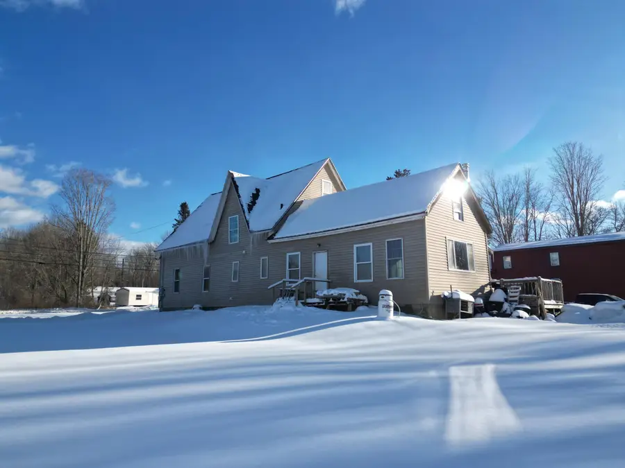 486 Main Street, Lincoln, ME 04457 - Image #2