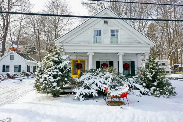 18 Waldo Avenue, Belfast, ME 04915