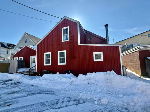 54 W Main Street, Vinalhaven, ME 04863