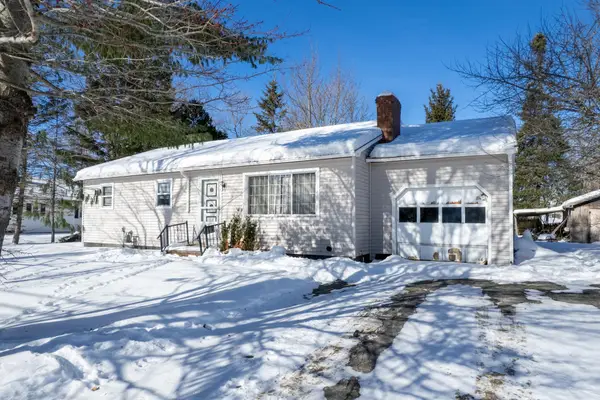 6 Russett Street, Brewer, ME 04412