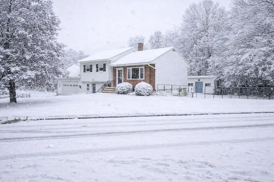 195 Porter Avenue W, Rumford, ME 04276 - Image #2