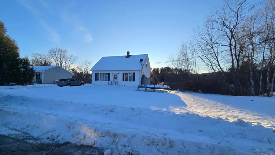 122 Meadow Lane, Farmington, ME 04938 - Image #3