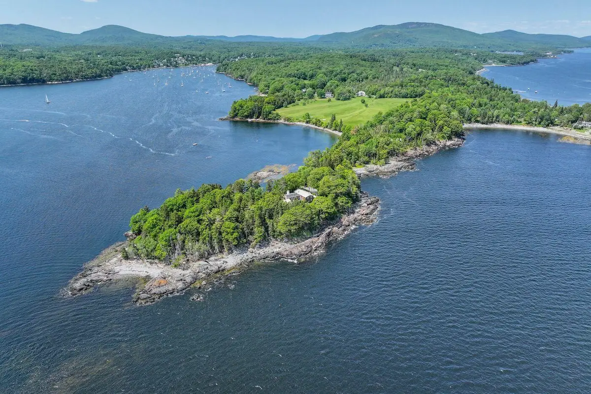 80 Hayfield Way, Rockport, ME 04856 - Image #1