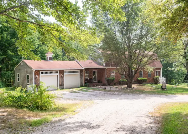 232 Grange Avenue, Minot, ME 04258