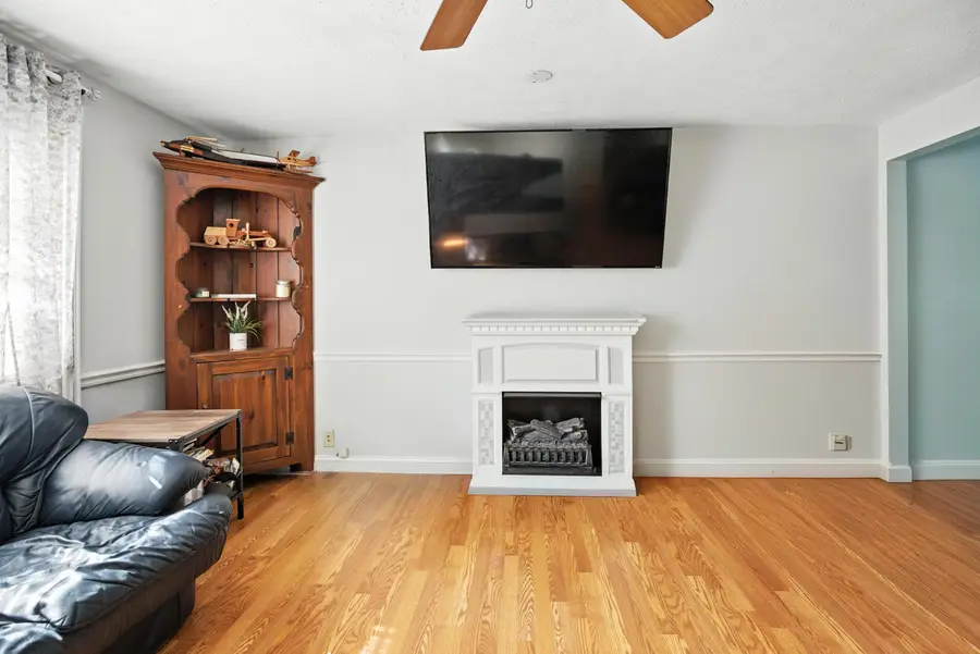 36 Andrea Street, Lisbon, ME 04250 - #2