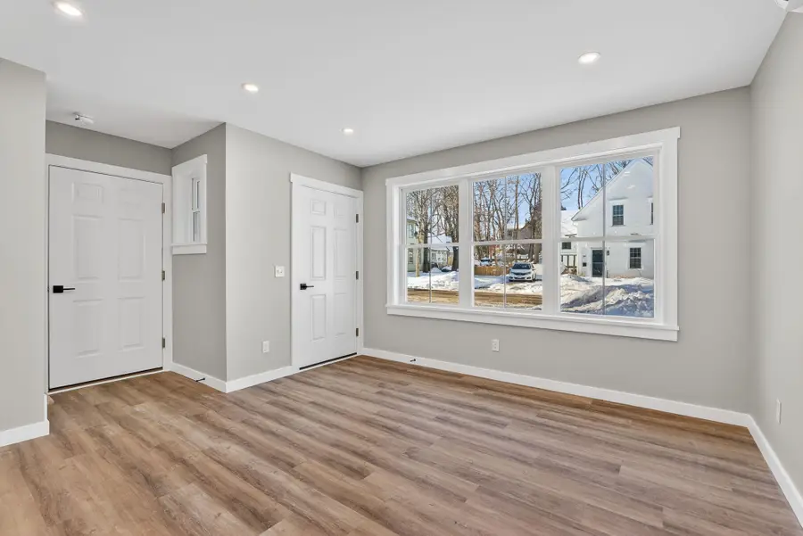 38 Oak Street, Gardiner, ME 04345 - #3