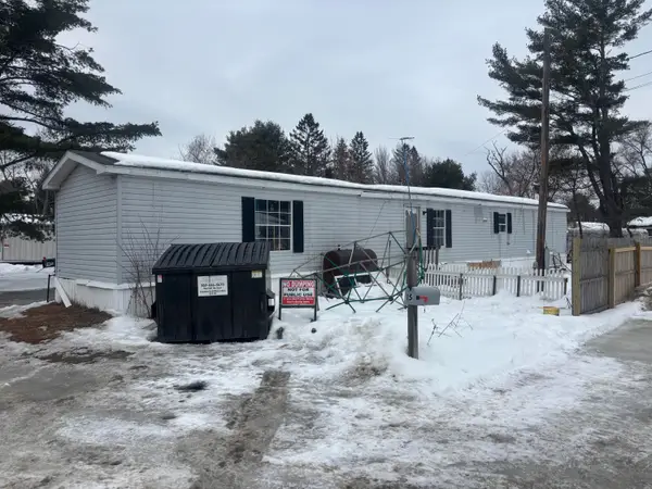 15,19 Adams Street, Skowhegan, ME 04976