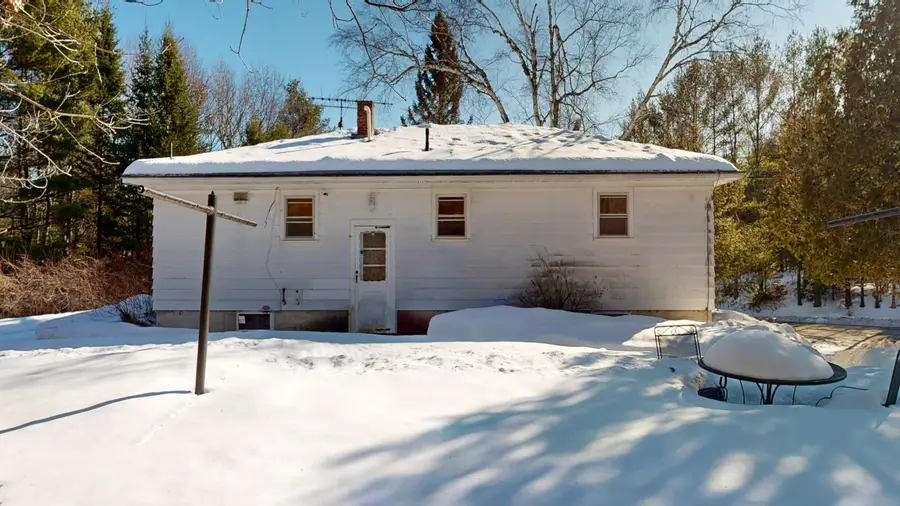 506 Park Street, Livermore Falls, ME 04254 - #3