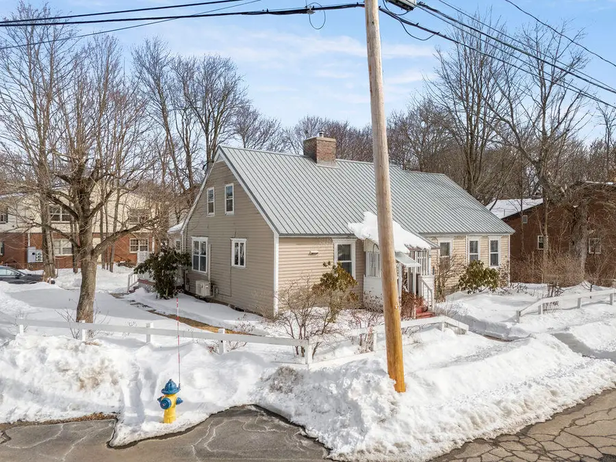 27 Grove Street, Springvale, ME 04083 - #3