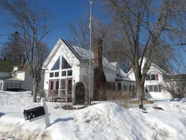 15 Garfield Street, Madison, ME 04950