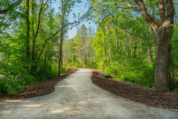 2A Ivy Lane, Kennebunkport, ME 04046