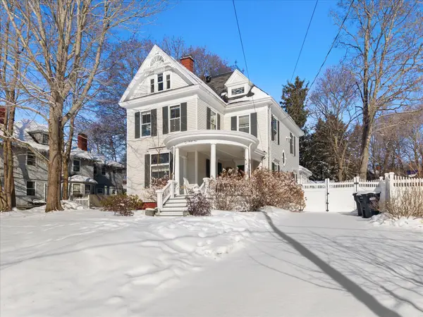 431 Hammond Street, Bangor, ME 04401