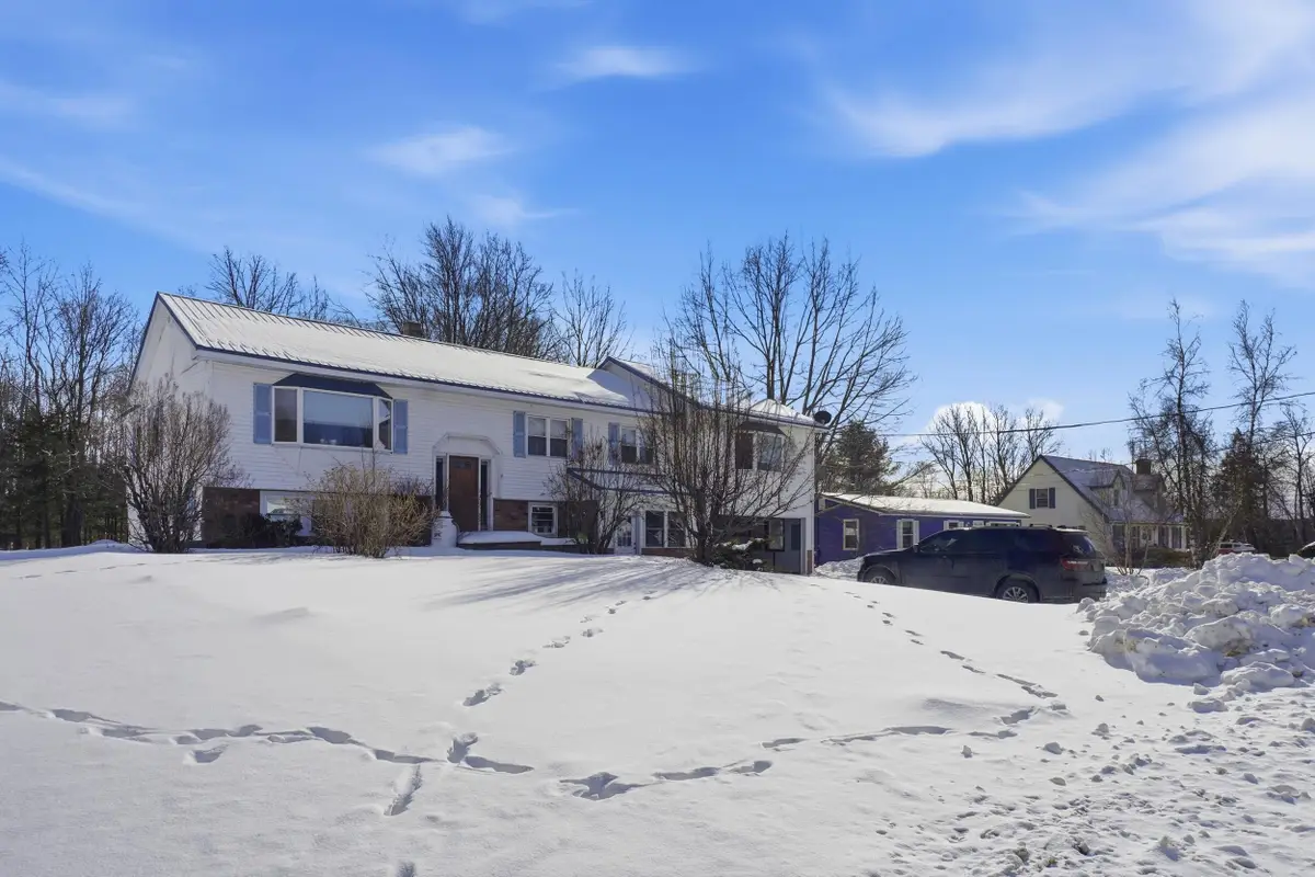 21 Independence Lane, East Millinocket, ME 04430 - #1