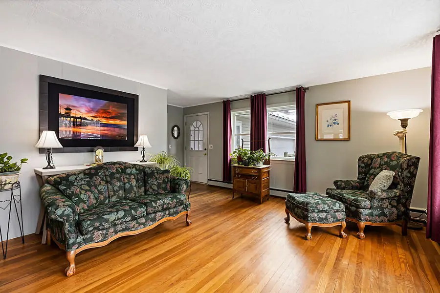 381 W River Road, Augusta, ME 04330 - #3