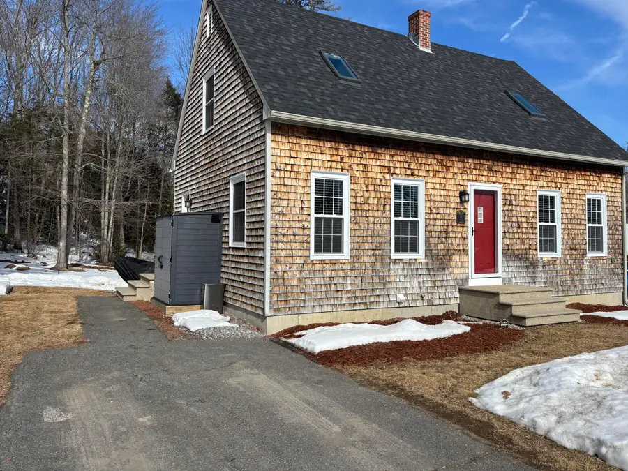 11 Pike Street, Lisbon, ME 04252 - #2