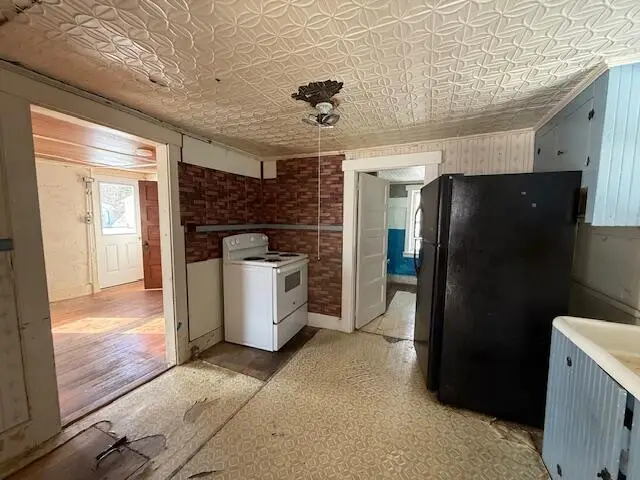 21 Hicks Road, Augusta, ME 04330 - #3