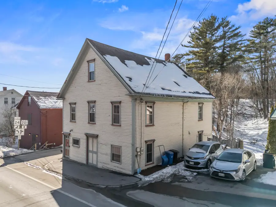 38 Main Street, Topsham, ME 04086 - #2