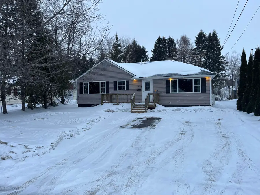 8 Lincoln Street, Presque Isle, ME 04769 - #2