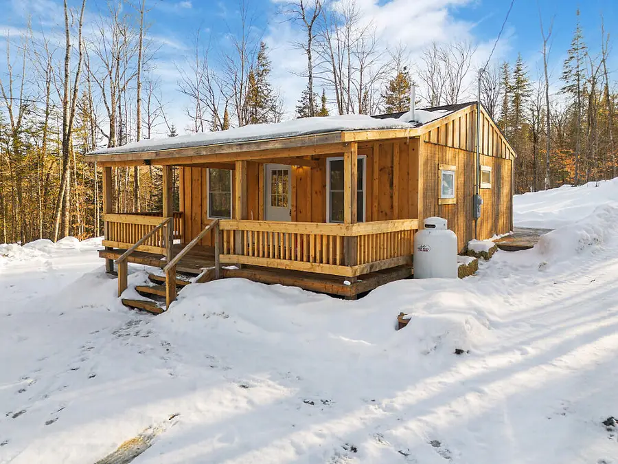 8 Magnolia Lane, Starks, ME 04938 - #2