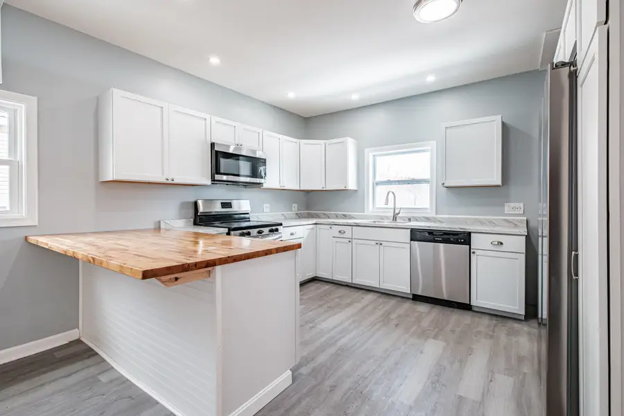 74 Lincoln Avenue, Rumford, ME 04276 - #3