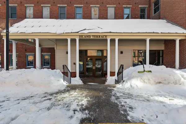 1 Saco Island Terrace #331, Saco, ME 04072