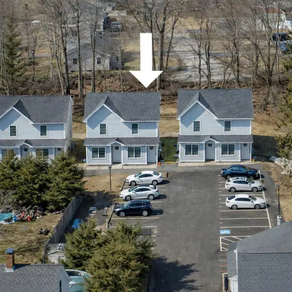 224 North Street #105, Saco, ME 04072
