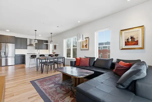 65 Mcauley Way #406, Portland, ME 04103